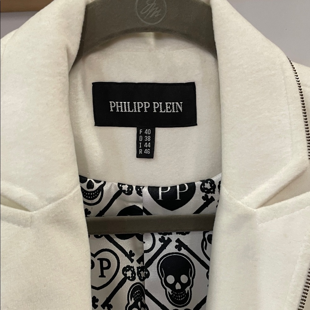 Philipp Plein Cream Blazer with Embroidered Crest - Picture 2 of 10